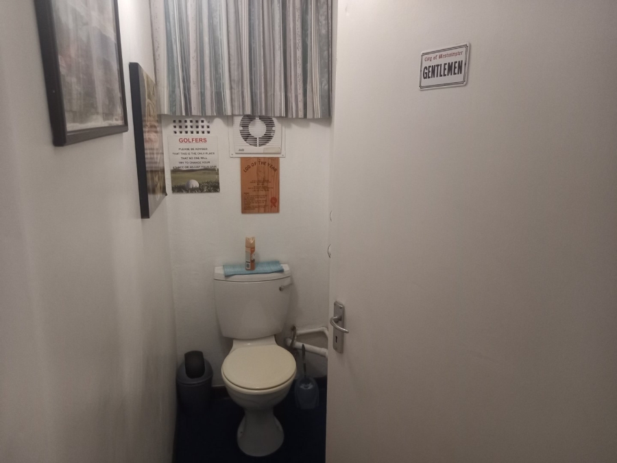  Bedroom Property for Sale in New Redruth Gauteng