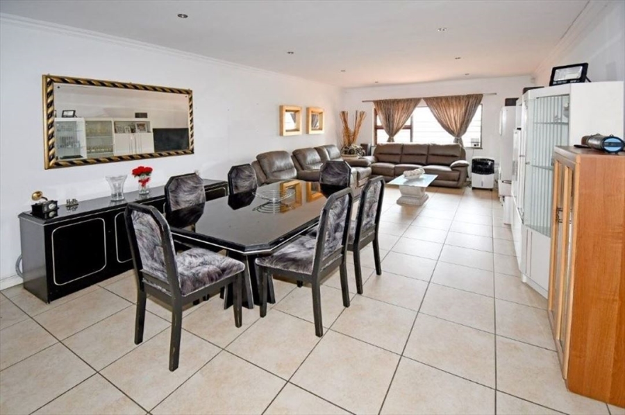 2 Bedroom Property for Sale in Rynfield Gauteng