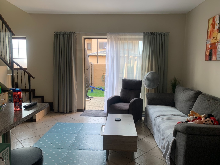 To Let 2 Bedroom Property for Rent in Carlswald Gauteng