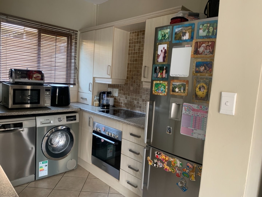 To Let 2 Bedroom Property for Rent in Carlswald Gauteng