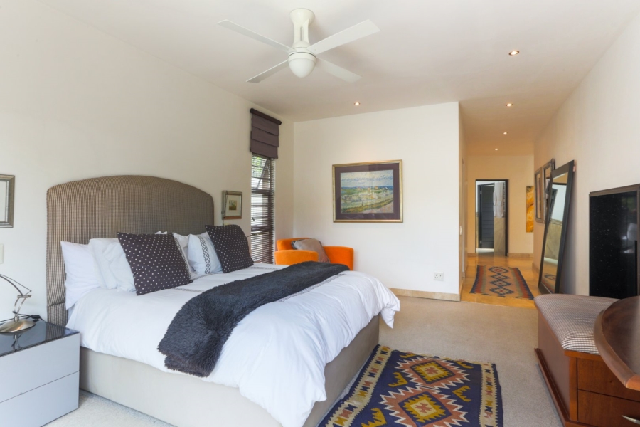 4 Bedroom Property for Sale in Hurlingham Gauteng