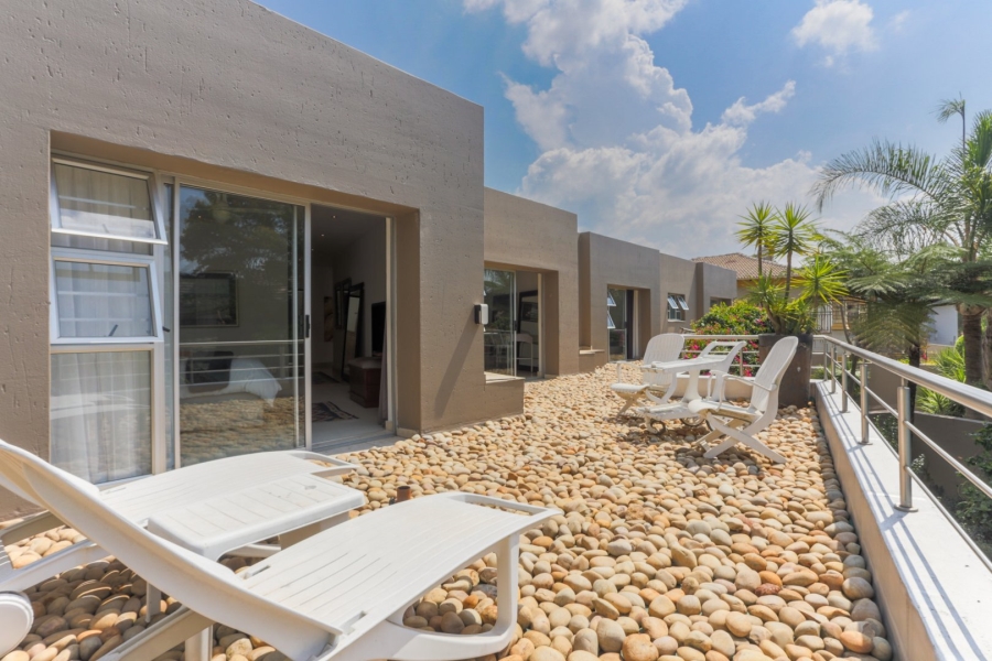 4 Bedroom Property for Sale in Hurlingham Gauteng