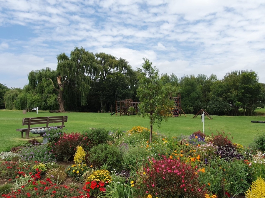 2 Bedroom Property for Sale in Buurendal Gauteng