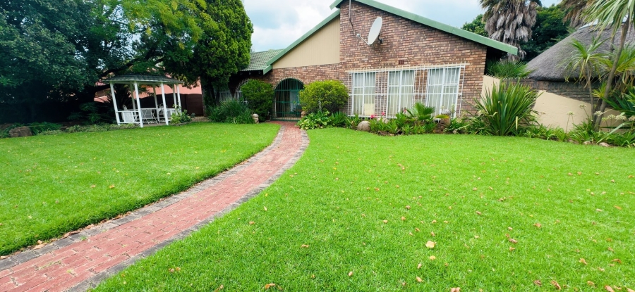 4 Bedroom Property for Sale in Arcon Park Gauteng