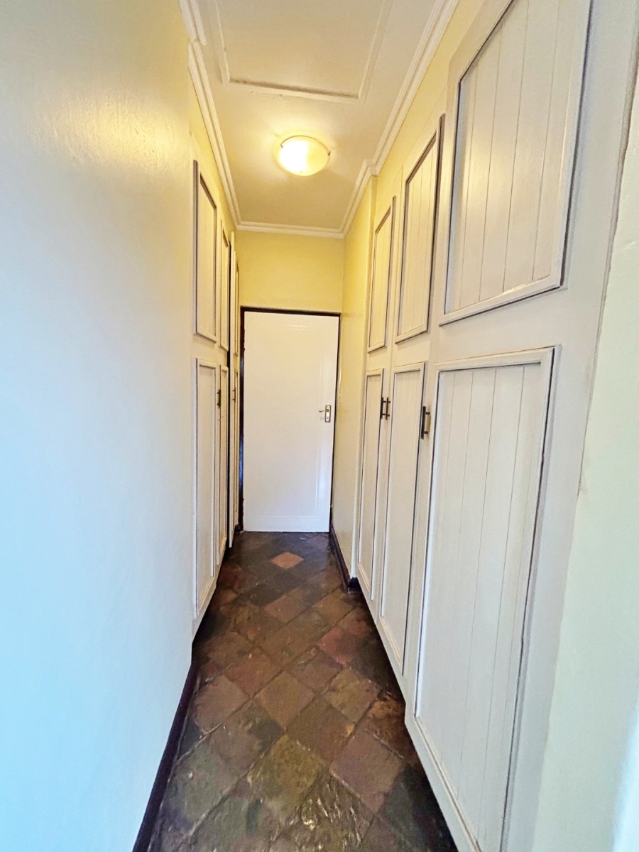 5 Bedroom Property for Sale in Amberfield Crest Estate Gauteng