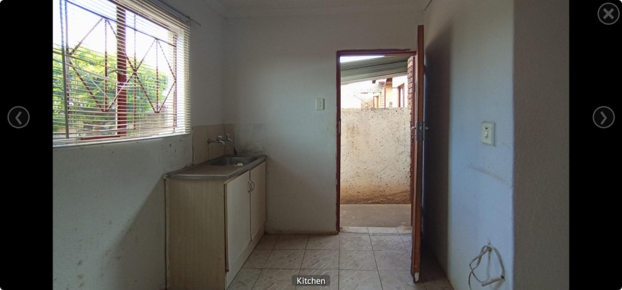 2 Bedroom Property for Sale in Soshanguve East Ext 6 Gauteng