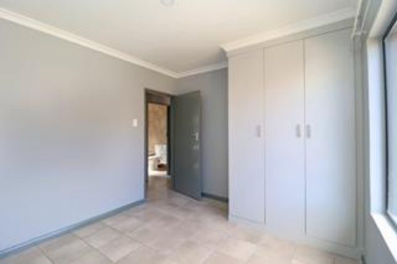 2 Bedroom Property for Sale in Windmill Park Gauteng