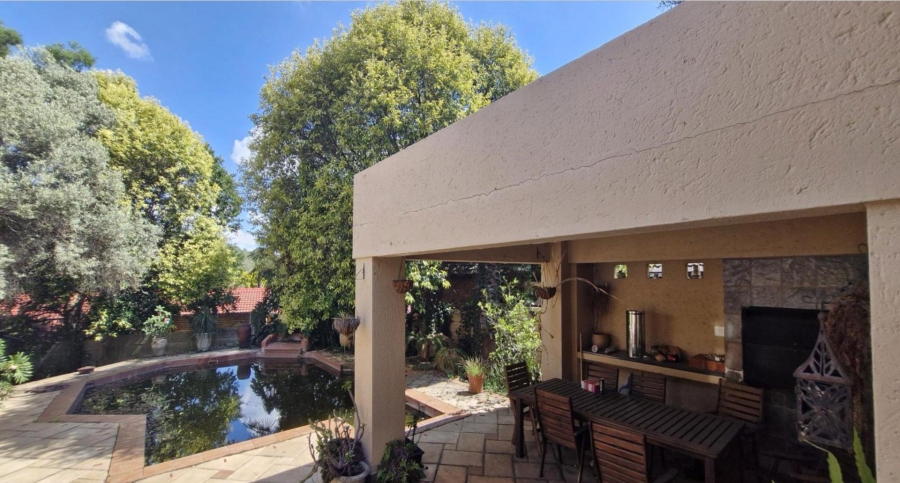 3 Bedroom Property for Sale in Northwold Gauteng