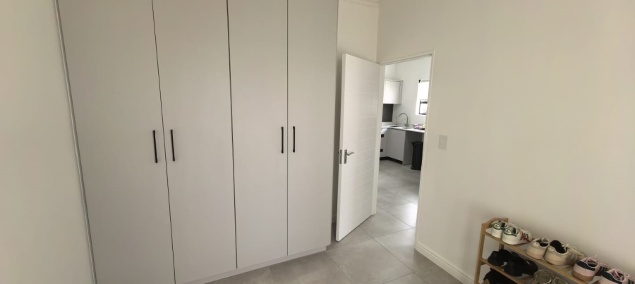 3 Bedroom Property for Sale in Glen Austin Gauteng