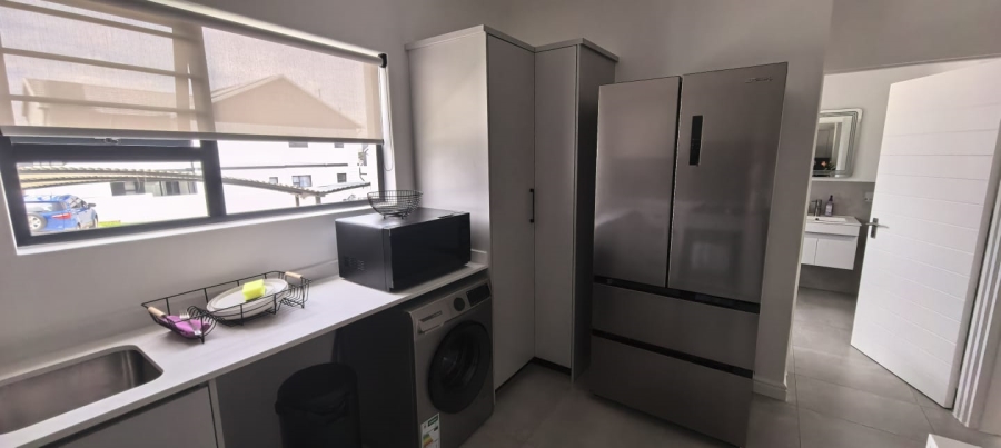 3 Bedroom Property for Sale in Glen Austin Gauteng