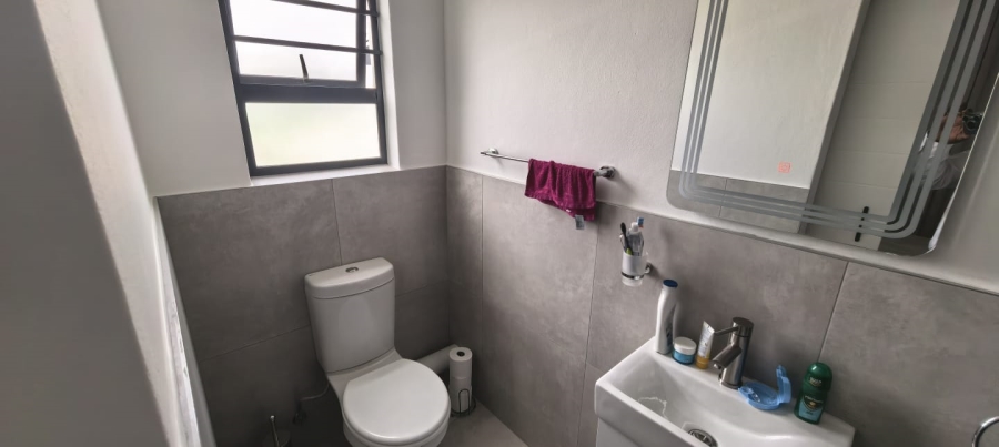 3 Bedroom Property for Sale in Glen Austin Gauteng