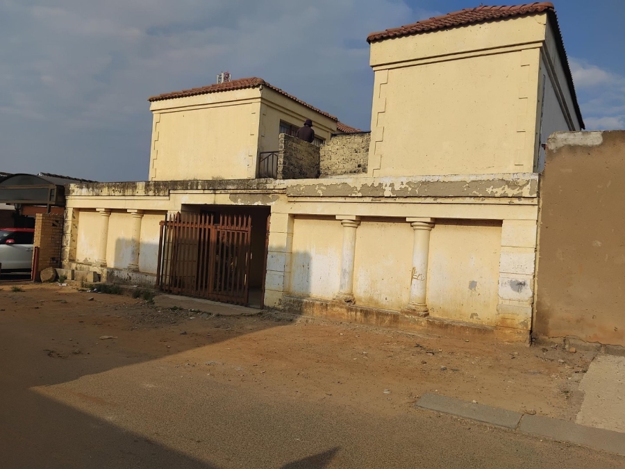  Bedroom Property for Sale in Ehlanzeni Gauteng