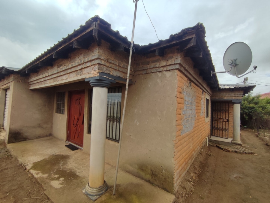 2 Bedroom Property for Sale in Etwatwa Gauteng