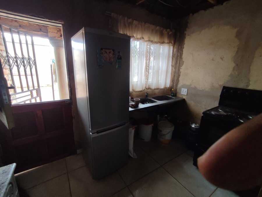 2 Bedroom Property for Sale in Etwatwa Gauteng
