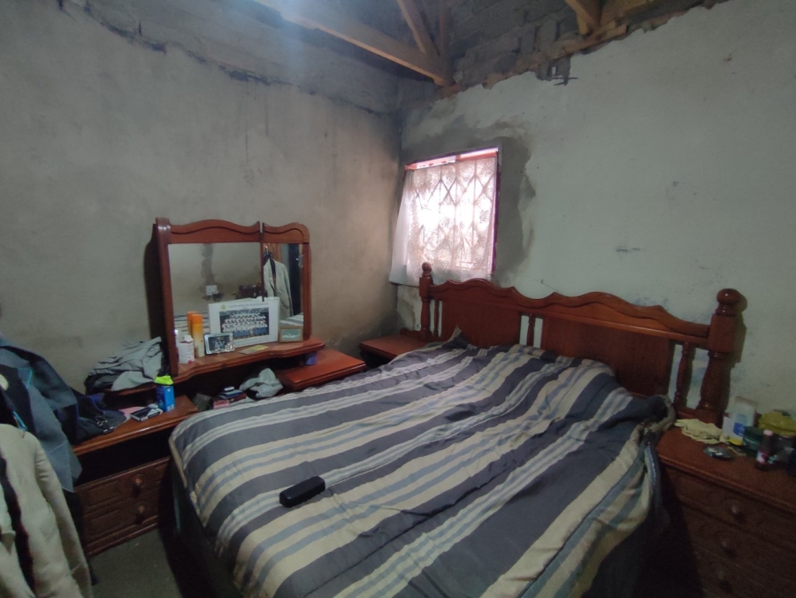 2 Bedroom Property for Sale in Etwatwa Gauteng