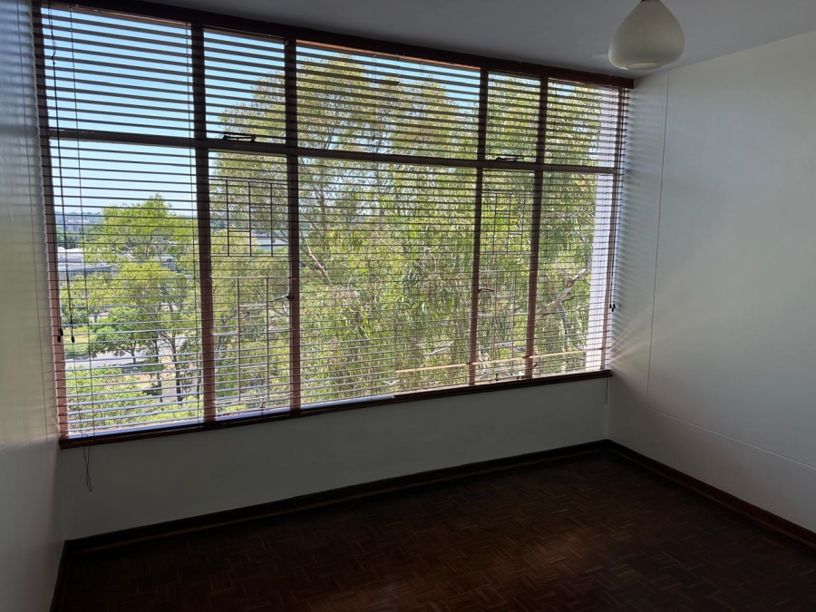 3 Bedroom Property for Sale in Groenkloof Gauteng