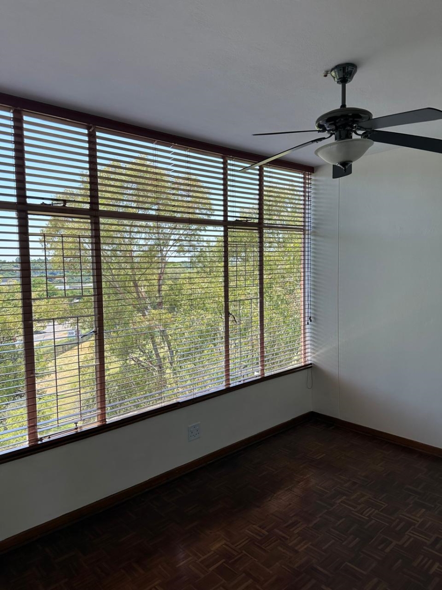 3 Bedroom Property for Sale in Groenkloof Gauteng