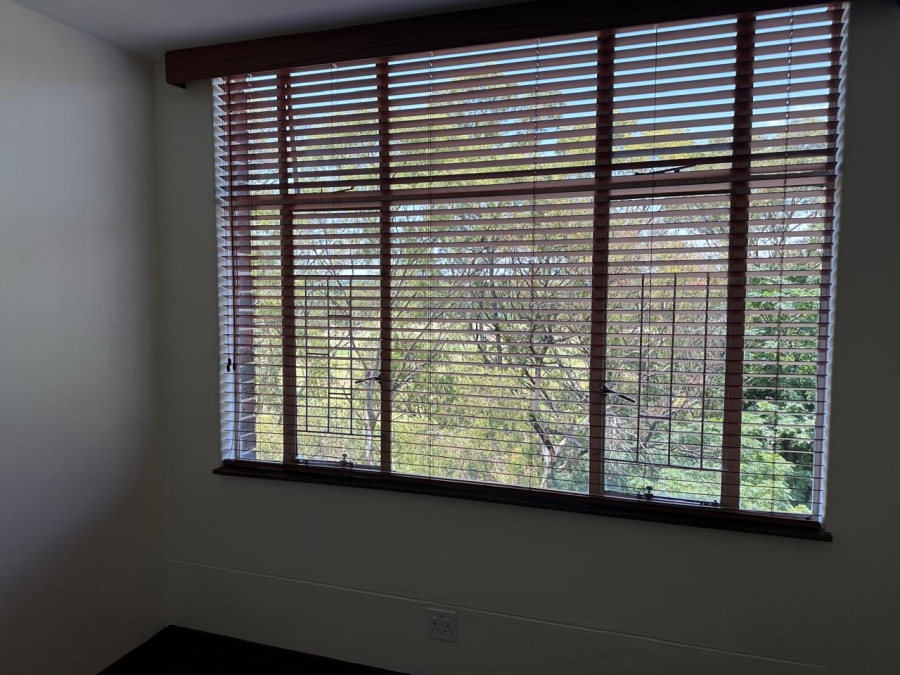 3 Bedroom Property for Sale in Groenkloof Gauteng