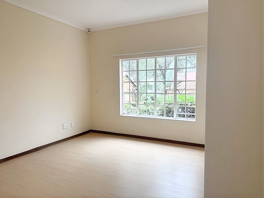 2 Bedroom Property for Sale in Wilgeheuwel Gauteng