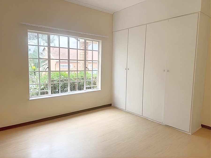 2 Bedroom Property for Sale in Wilgeheuwel Gauteng