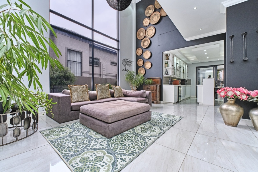 5 Bedroom Property for Sale in Bedfordview Gauteng