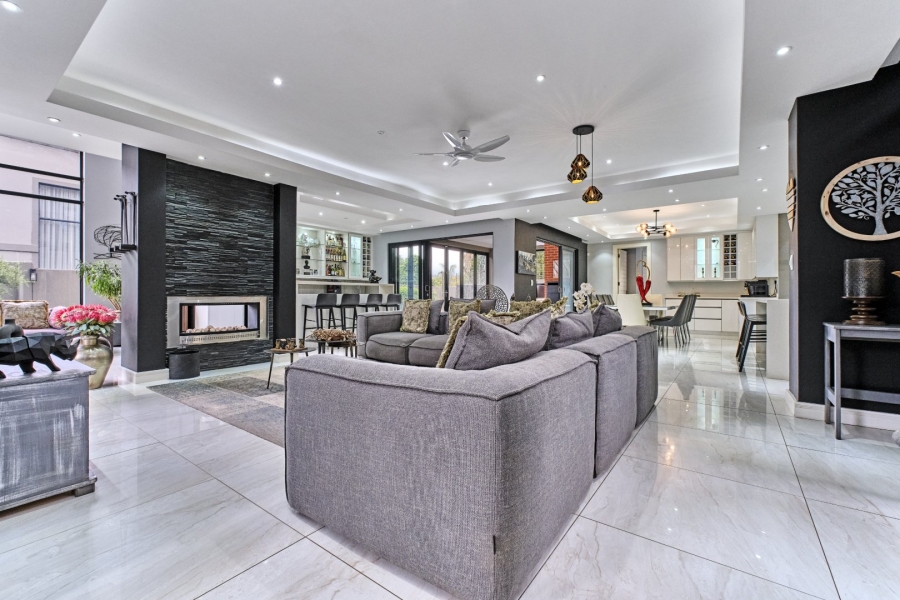 5 Bedroom Property for Sale in Bedfordview Gauteng