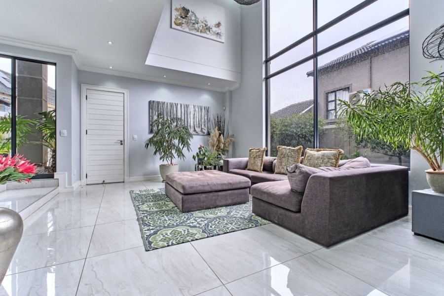 5 Bedroom Property for Sale in Bedfordview Gauteng