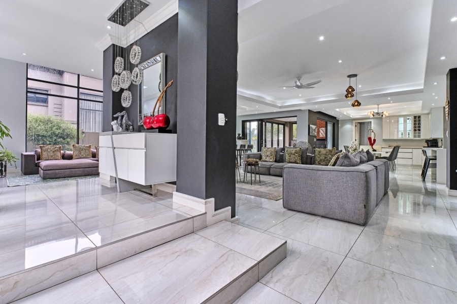 5 Bedroom Property for Sale in Bedfordview Gauteng