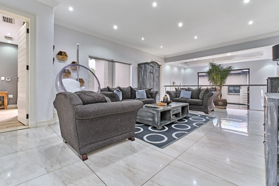 5 Bedroom Property for Sale in Bedfordview Gauteng