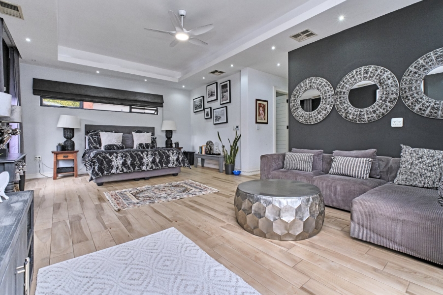 5 Bedroom Property for Sale in Bedfordview Gauteng