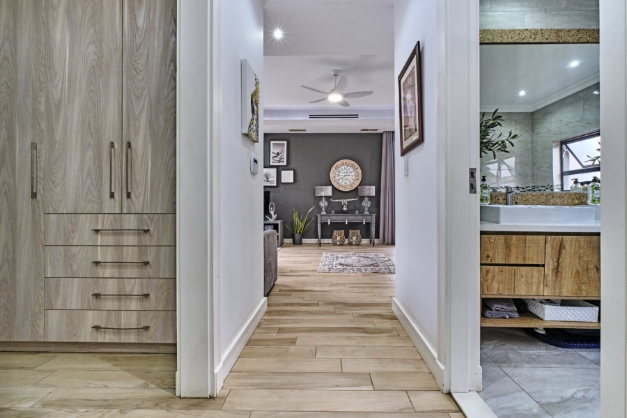 5 Bedroom Property for Sale in Bedfordview Gauteng