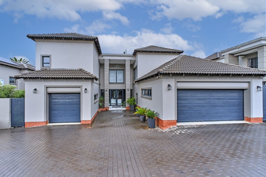 5 Bedroom Property for Sale in Bedfordview Gauteng