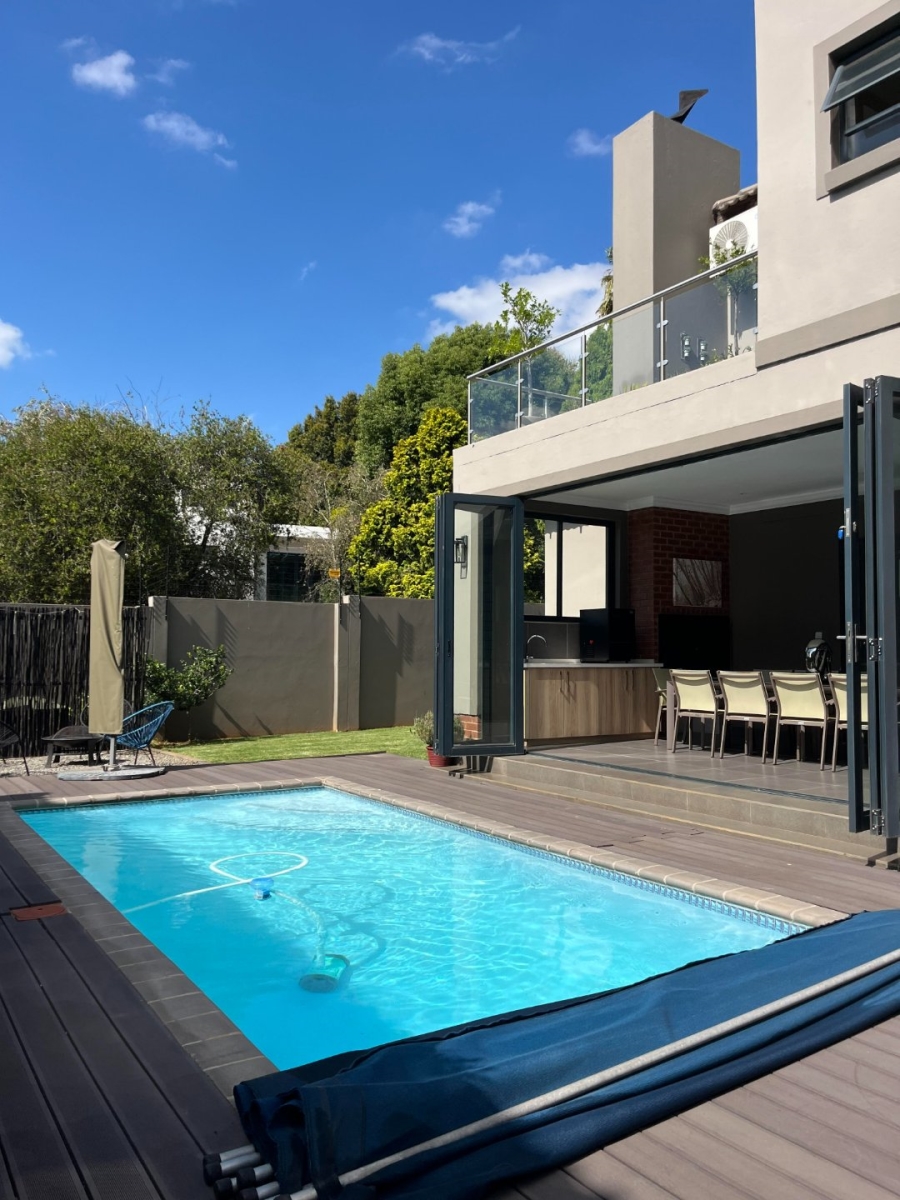 5 Bedroom Property for Sale in Bedfordview Gauteng