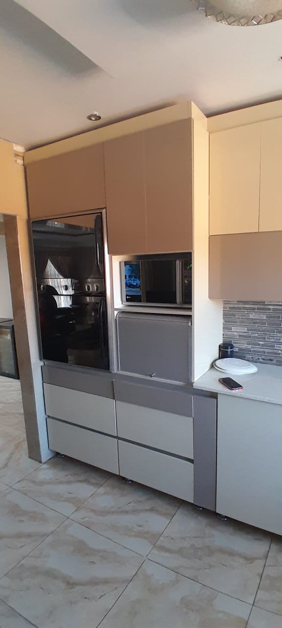 5 Bedroom Property for Sale in Pretoria North Gauteng