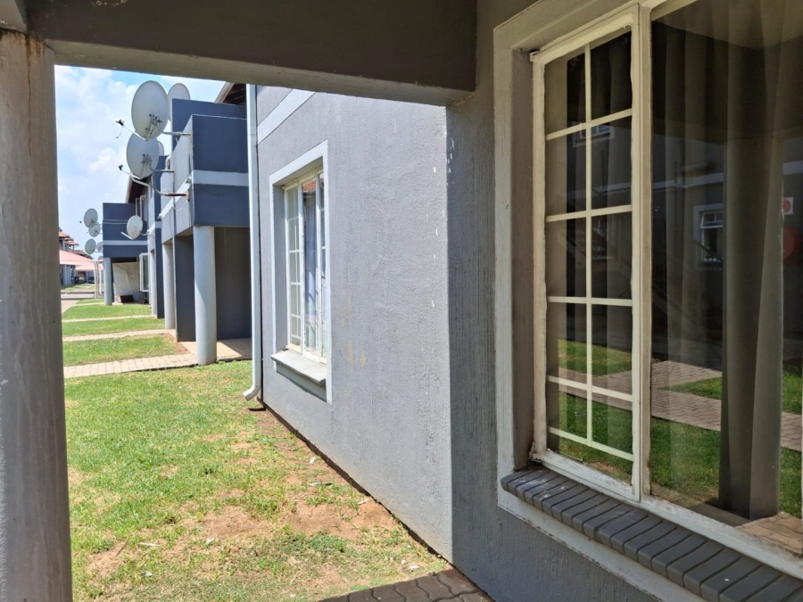 2 Bedroom Property for Sale in Comet Gauteng