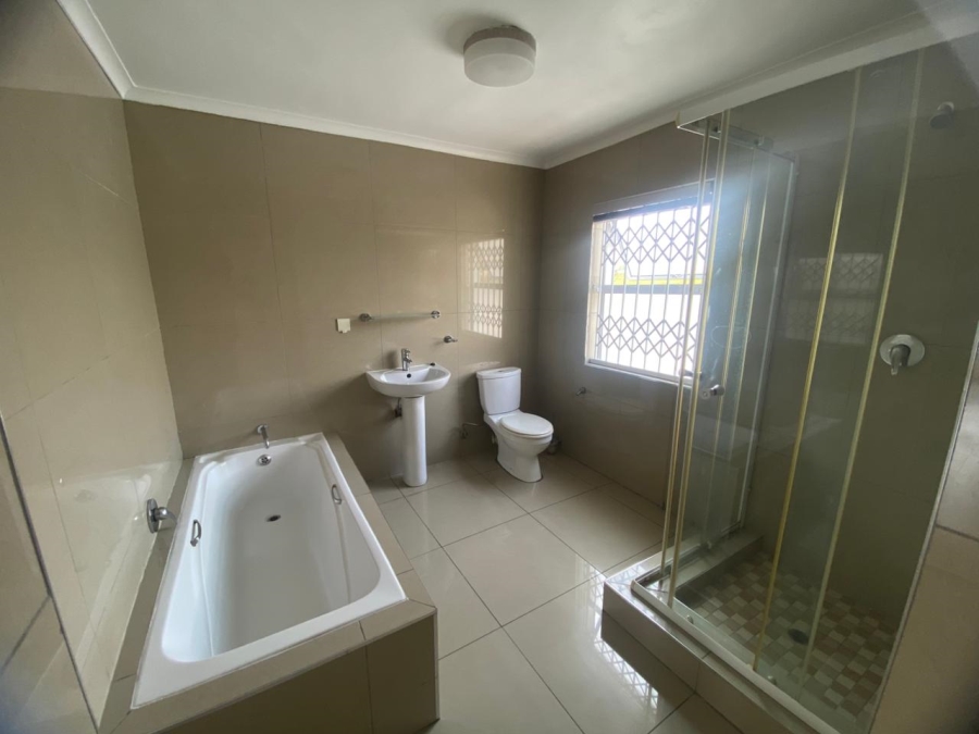 3 Bedroom Property for Sale in Leisure Bay Estate Gauteng
