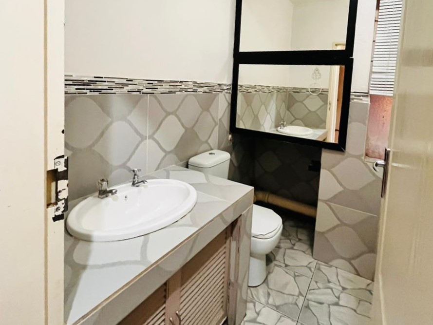 To Let 2 Bedroom Property for Rent in Windsor East Gauteng