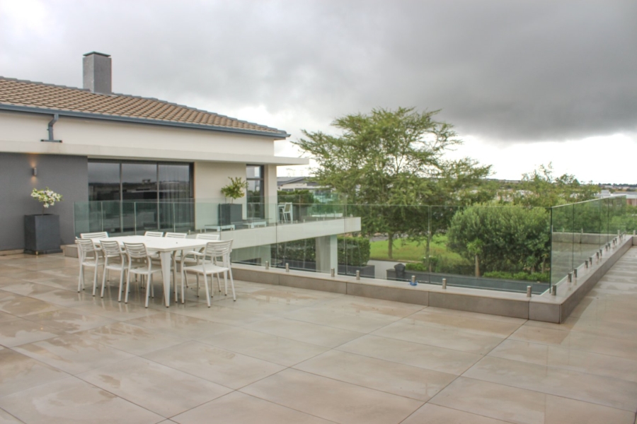 5 Bedroom Property for Sale in Midstream Ridge Gauteng