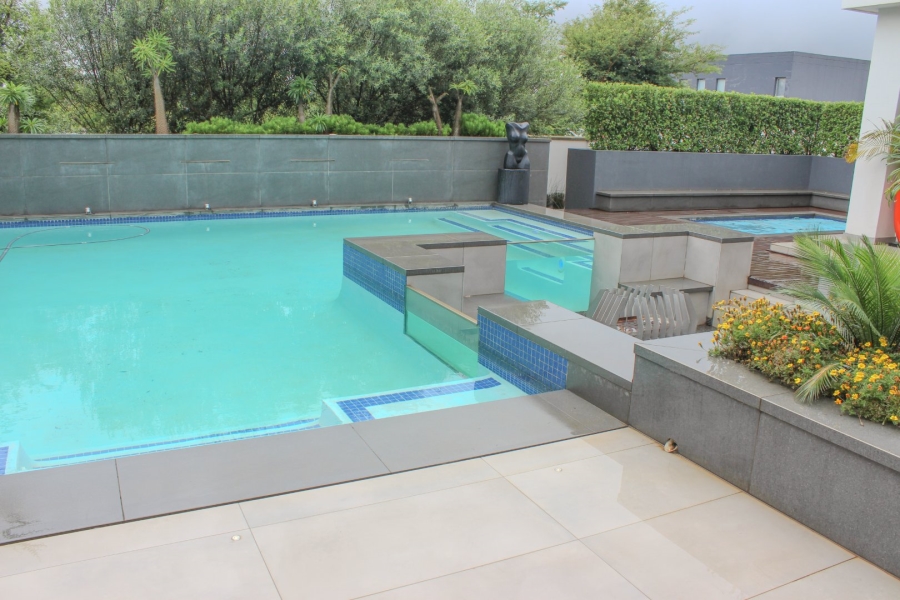 5 Bedroom Property for Sale in Midstream Ridge Gauteng