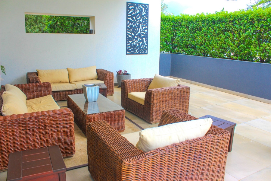 5 Bedroom Property for Sale in Midstream Ridge Gauteng