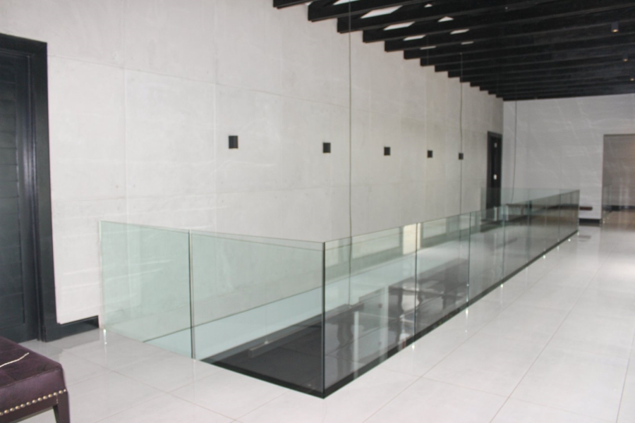 5 Bedroom Property for Sale in Midstream Ridge Gauteng