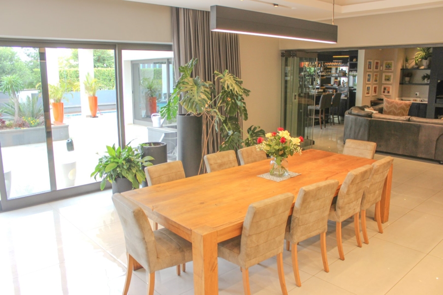 5 Bedroom Property for Sale in Midstream Ridge Gauteng