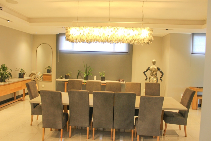 5 Bedroom Property for Sale in Midstream Ridge Gauteng