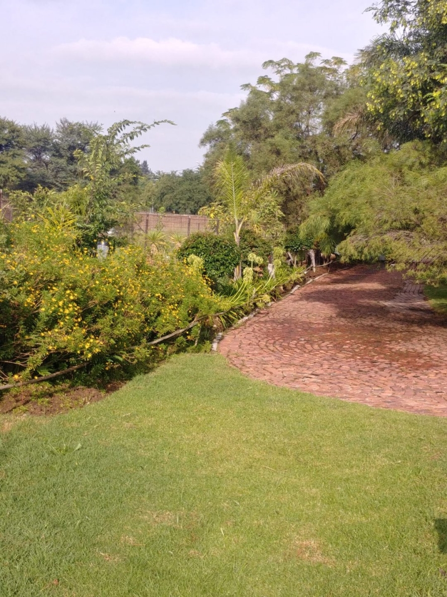 Commercial Property for Sale in Austinview Gauteng