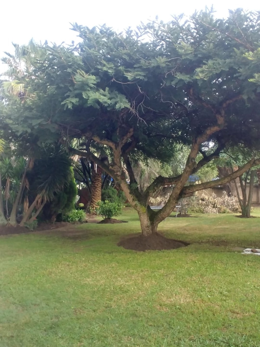 Commercial Property for Sale in Austinview Gauteng