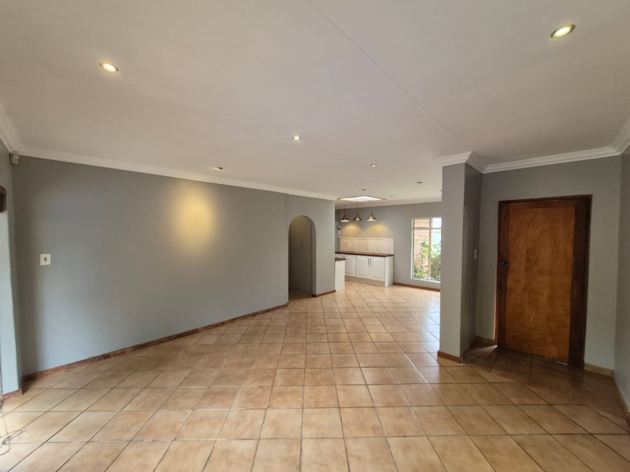 3 Bedroom Property for Sale in Moreleta Park Gauteng