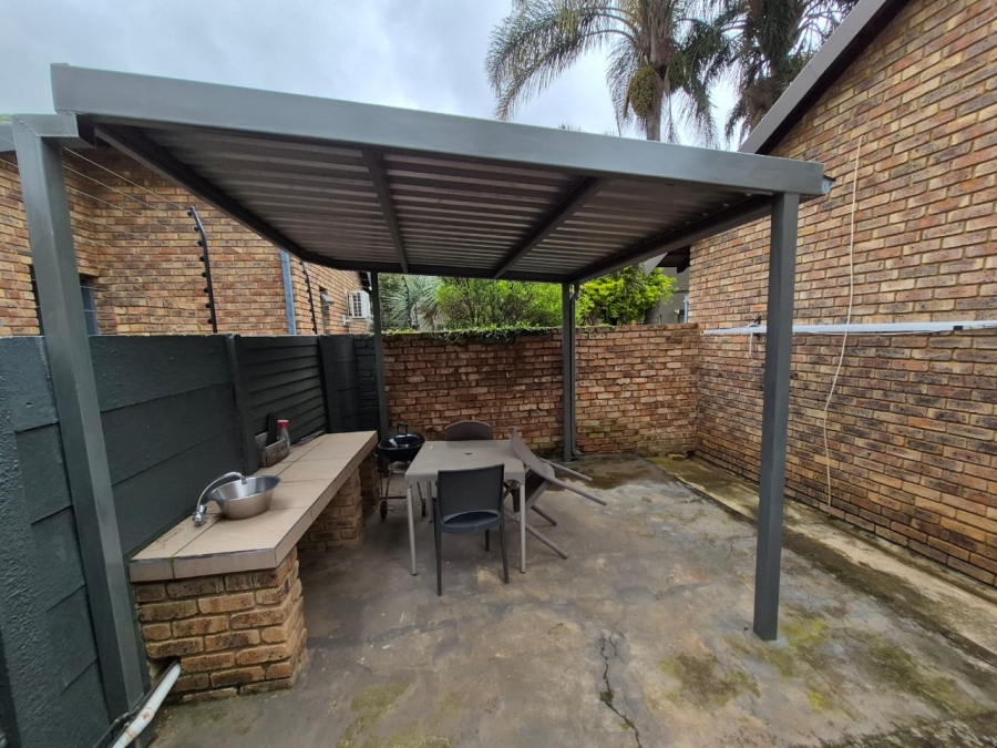 3 Bedroom Property for Sale in Moreleta Park Gauteng