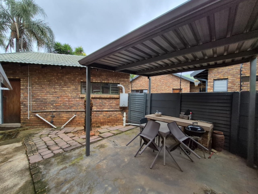 3 Bedroom Property for Sale in Moreleta Park Gauteng