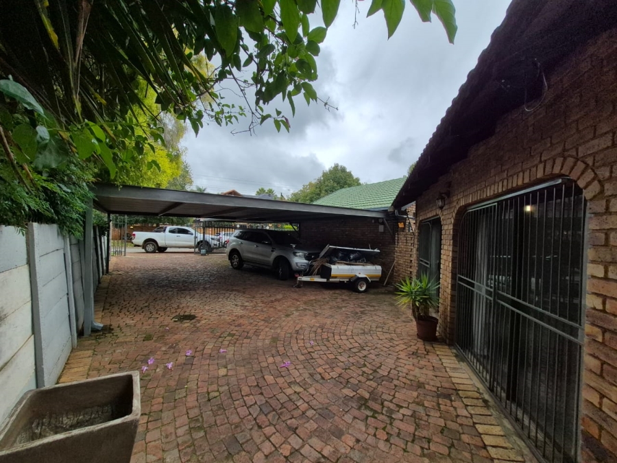 3 Bedroom Property for Sale in Moreleta Park Gauteng