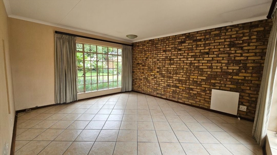 4 Bedroom Property for Sale in Sunward Park Gauteng